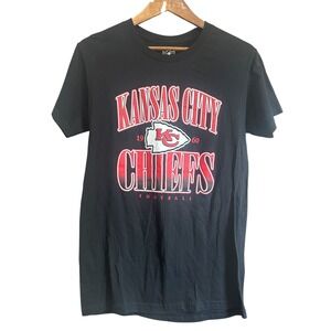 Kansas City Chiefs NFL Football T-Shirt Red & White Logo‎ Black Tee